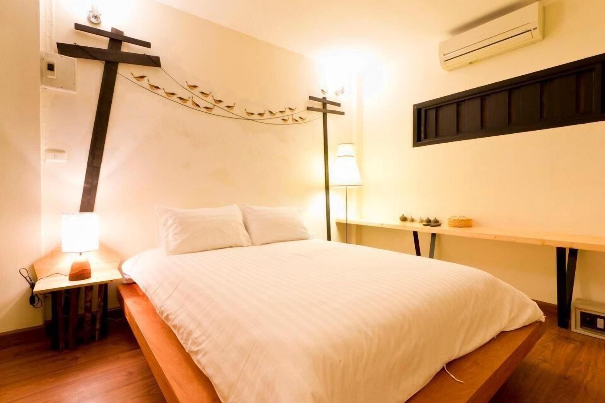 צ'יאנג מאי Early Bird Bed & Breakfast (Adults Only) מראה חיצוני תמונה