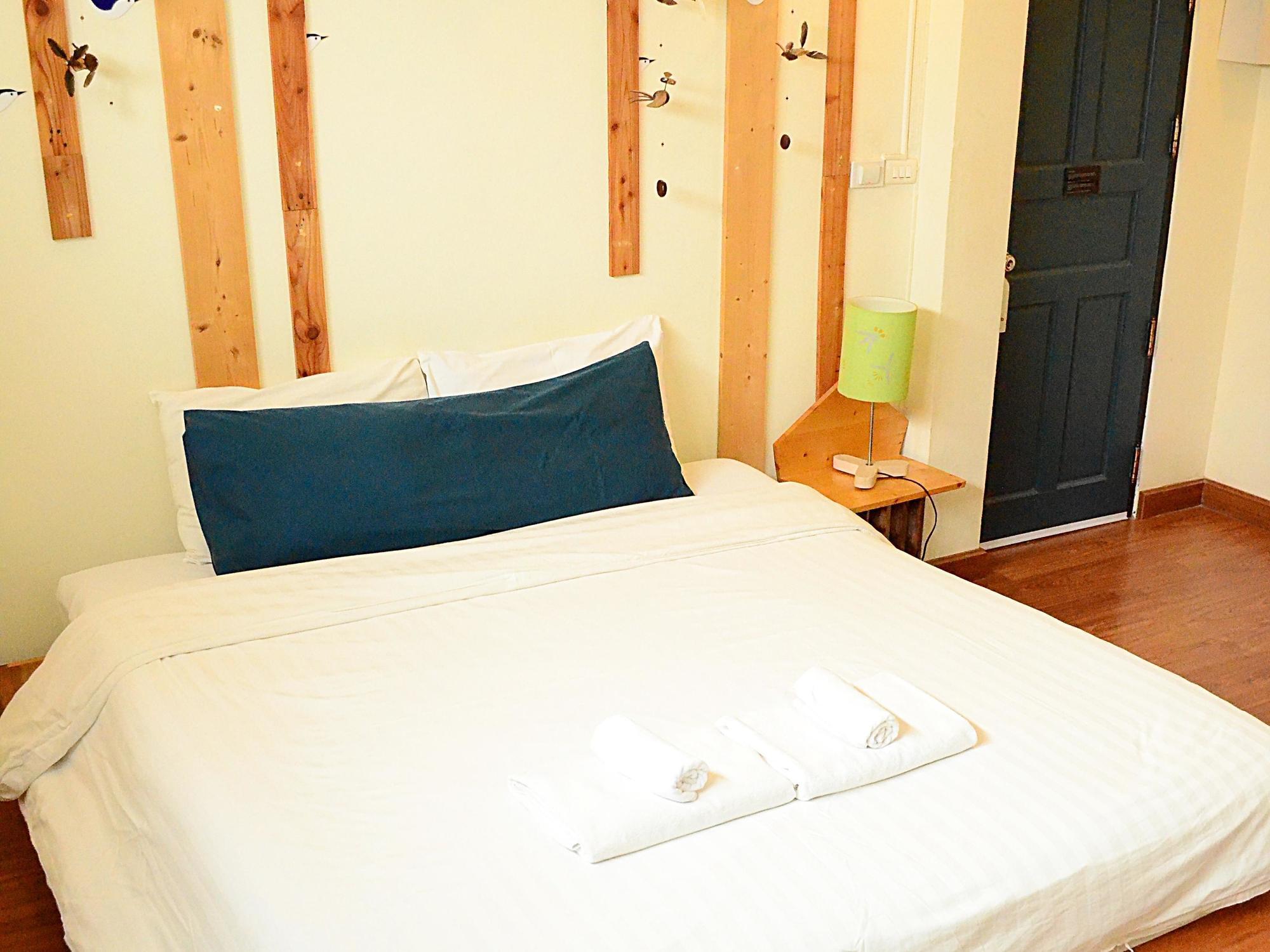 צ'יאנג מאי Early Bird Bed & Breakfast (Adults Only) מראה חיצוני תמונה
